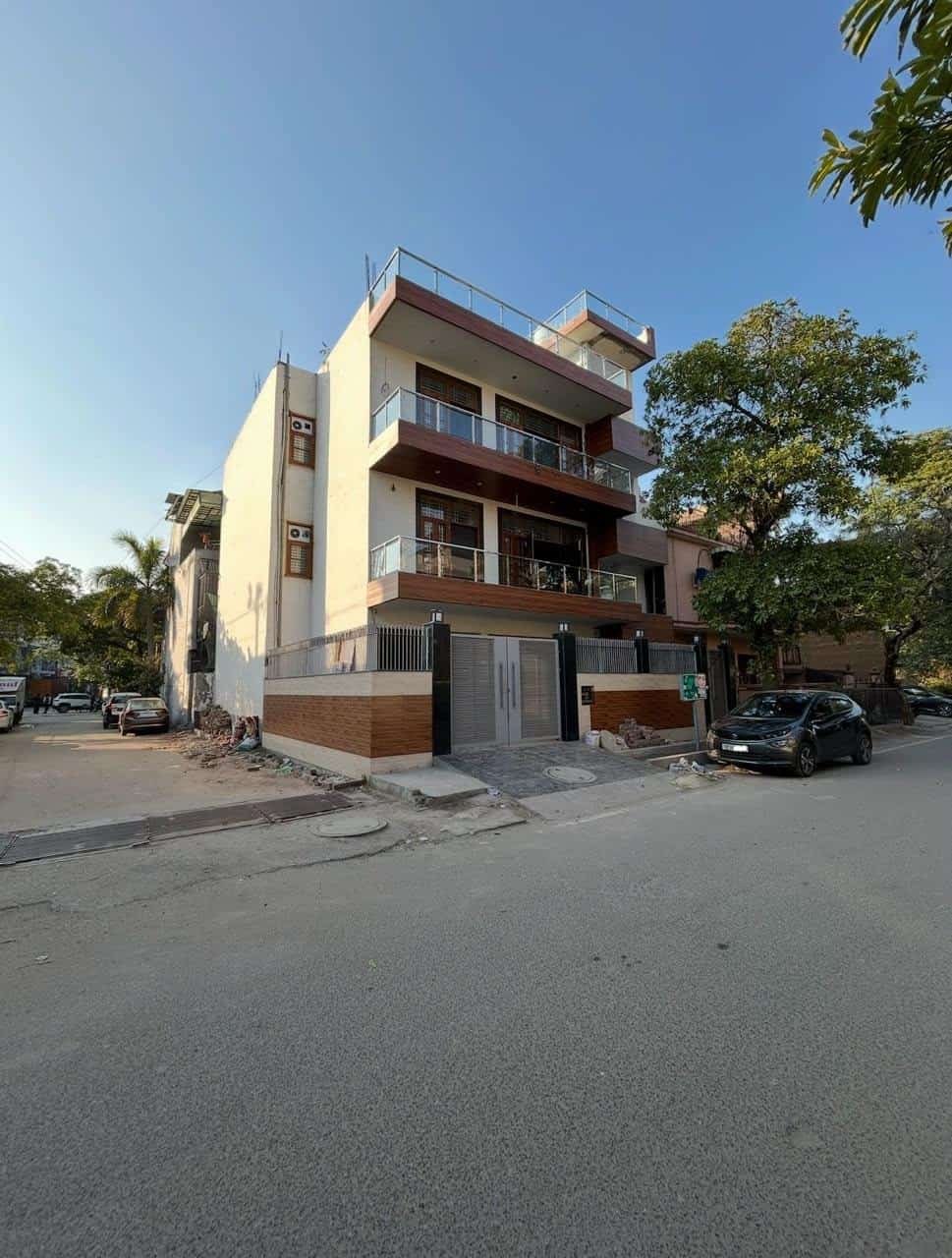 Luxury Kothi For Sale in Prime Location