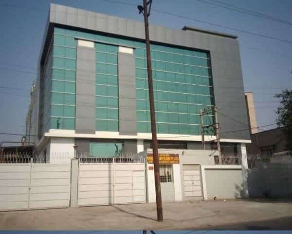Factory For Sale in Noida