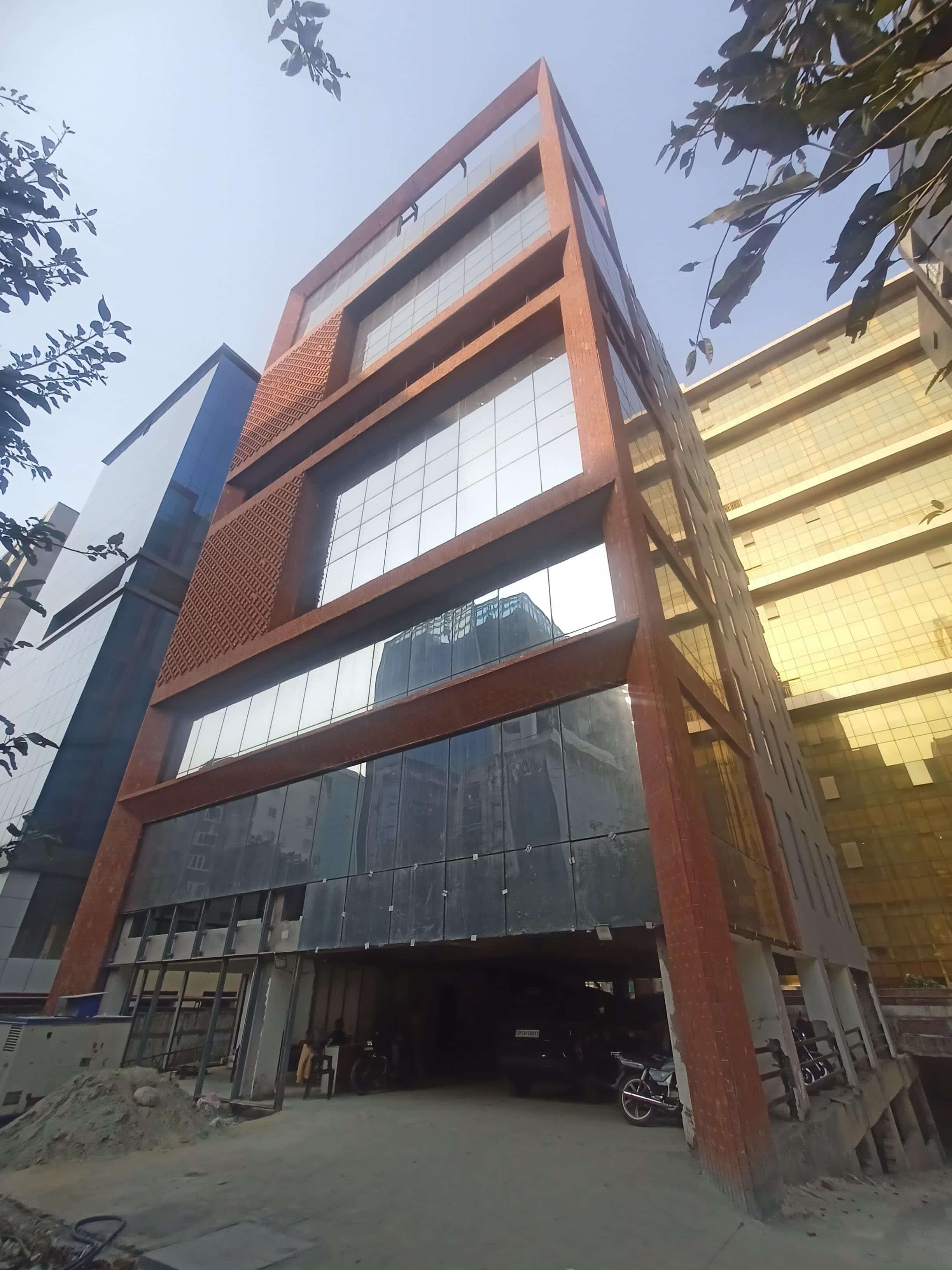 IT/ITES Commercial Building for Sale