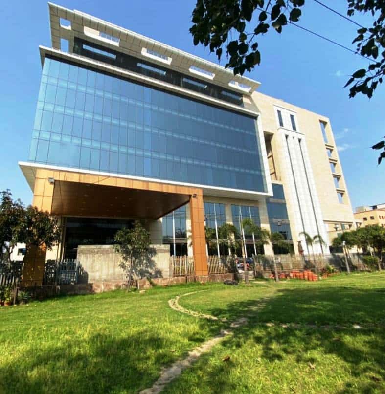 Corporate Building for Sale in Sector 153, Noida