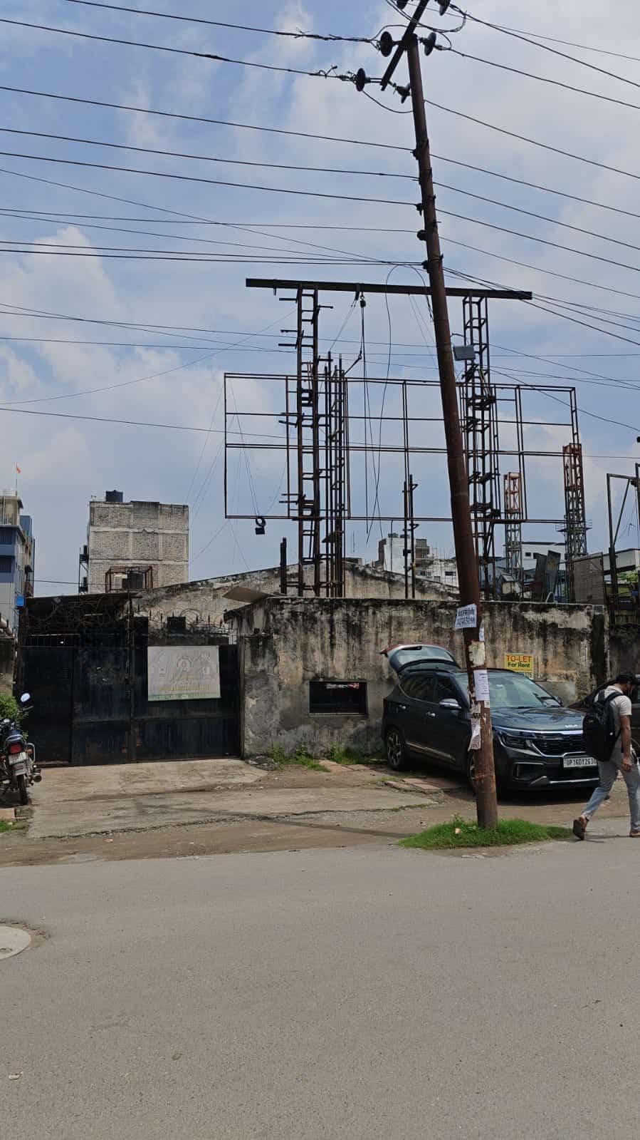 Plot For Sale in Noida Sector 3