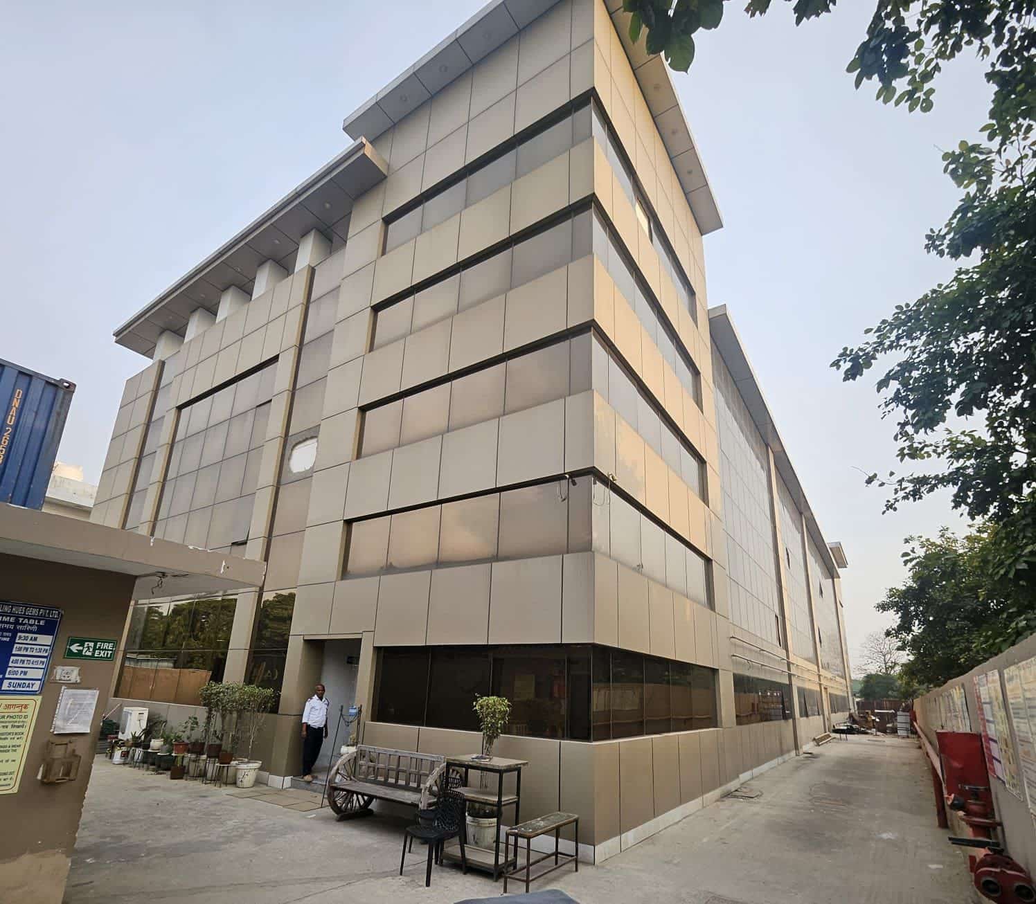 Office Building For Sale in Noida
