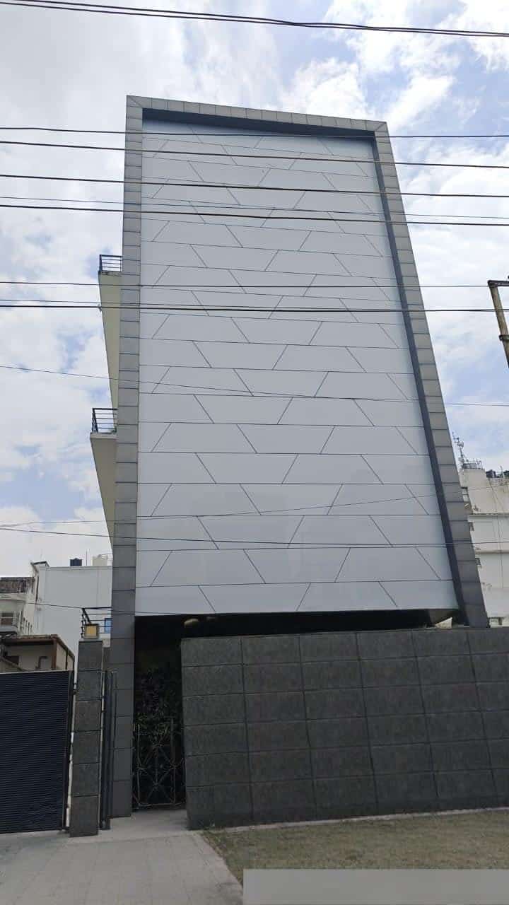 Industrial Building For Sale