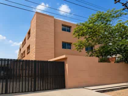 800 Sq.m Industrial Building for Sale in Sector 2, Noida