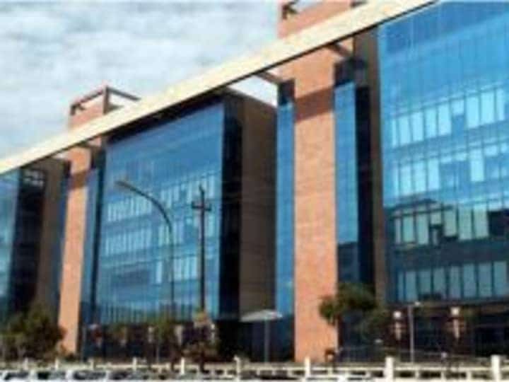 Pre leased IT Building for Sale in Noida