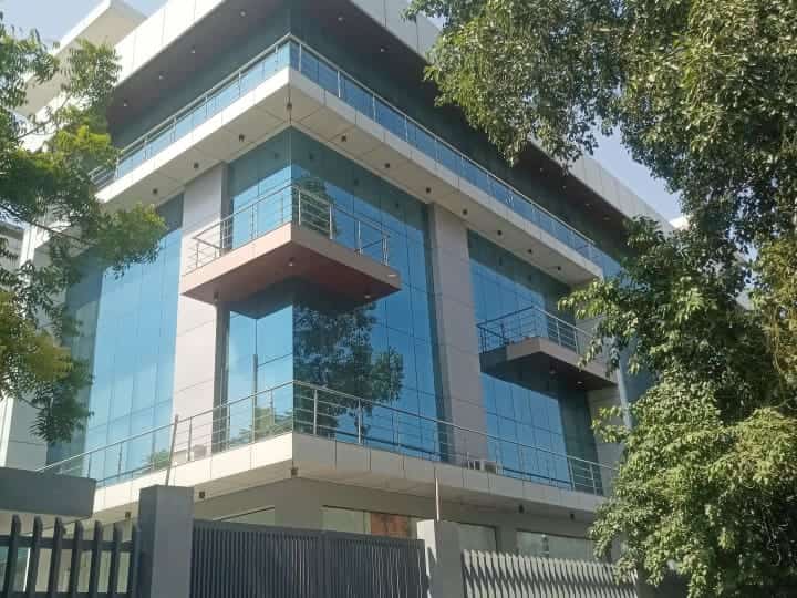Commercial IT/ITES Building for Rent in Prime Location