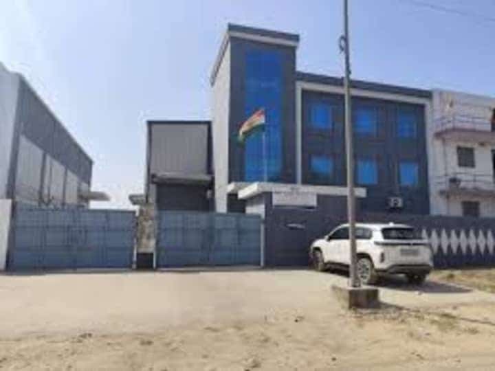 Pre-leased Factory For Sale in Noida Sector 63