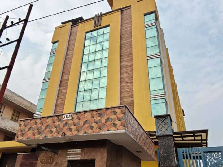 Industrial office Building for Sale