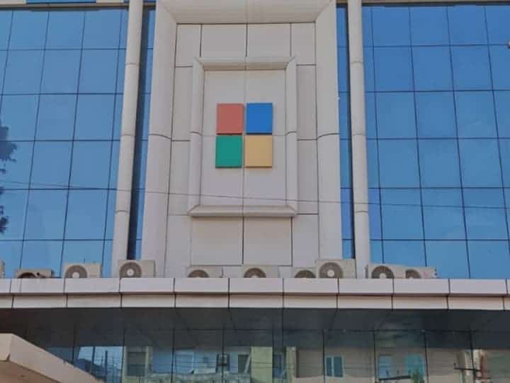 Industrial Building For Rent in Noida