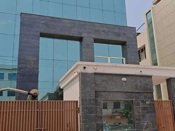 Industrial Building For Sale in Noida
