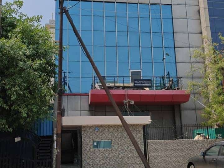 Industrial Building For Sale in Noida