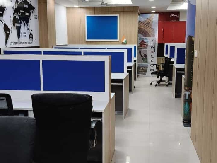 Commercial Office For Sale in Wave Silver