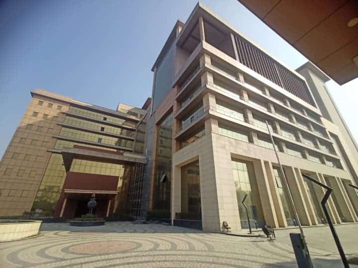 ITES Building For Rent in Noida