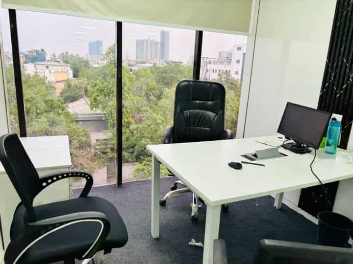 Commercial Office Space For Sale in Wave One