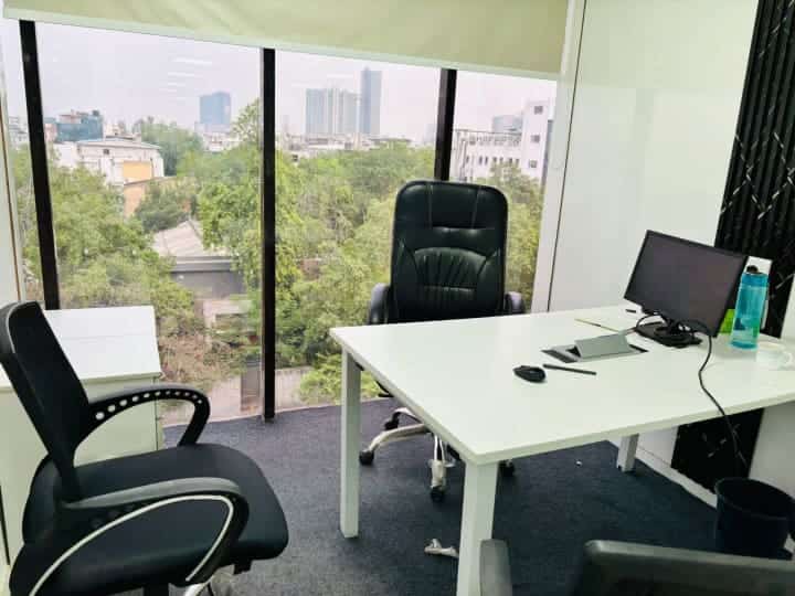 Commercial Office Space For Sale in Wave One