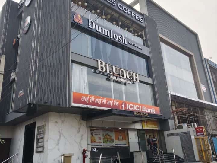 Commercial Building For Sale