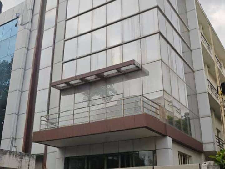 Industrial Building For Sale in Noida Sector 5