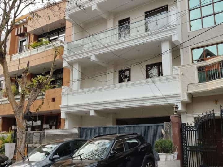 Kothi For Sale In Noida