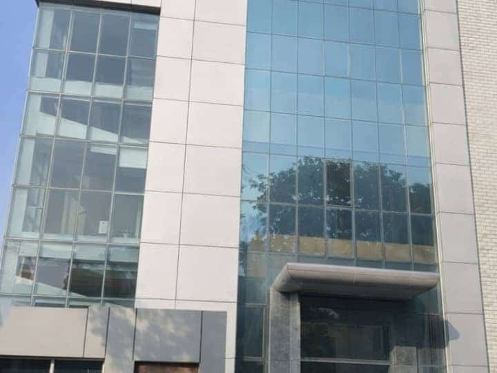 Industrial Building For Sale in Noida