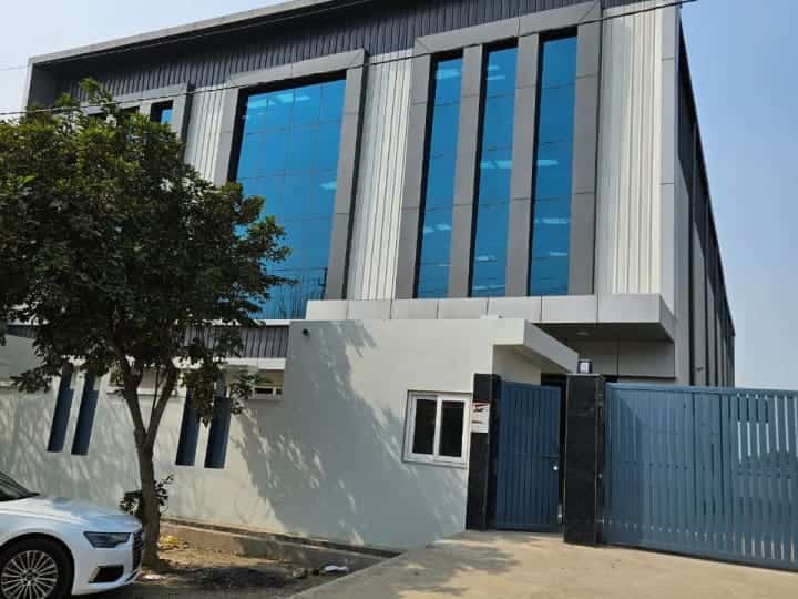 Industrial Shed For Sale in Sector 63, Noida