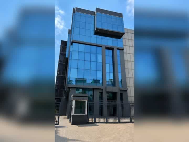 Industrial Cum Office Space for Sale in Sector 2 Noida | 400 Sq.m